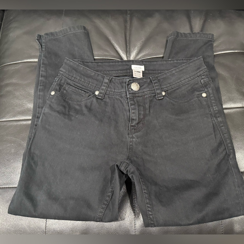 CACHE Black Embroidered Ankle Jeans